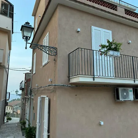 Avi Pensjonat